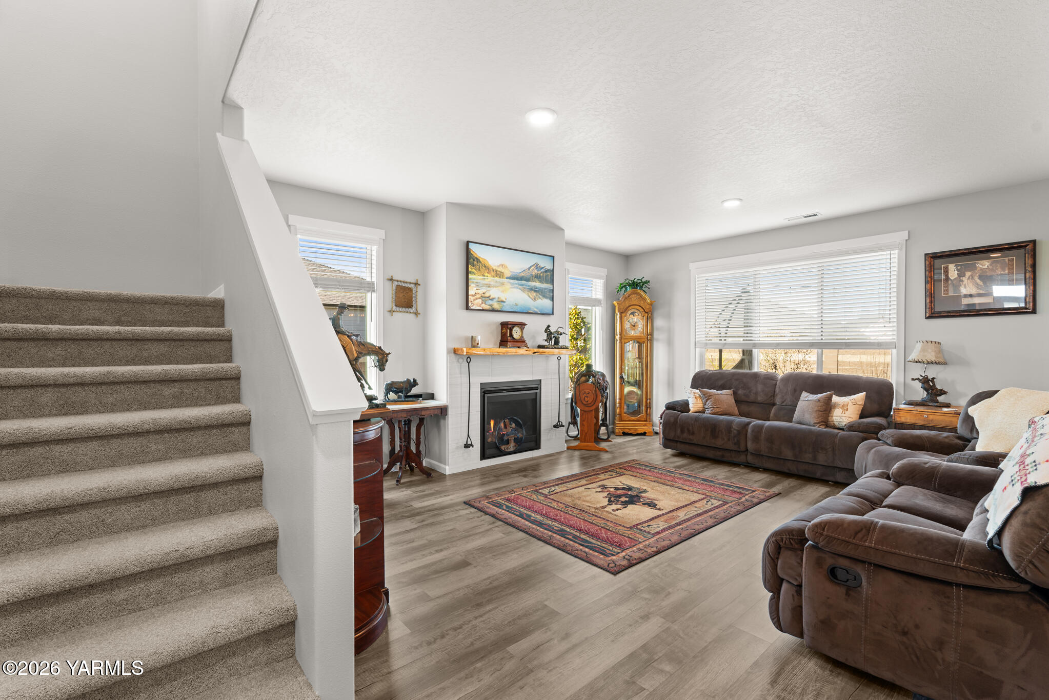 313 Ruby Avenue Grandview, WA 98930 - Photo 10 of 50 DSM00195