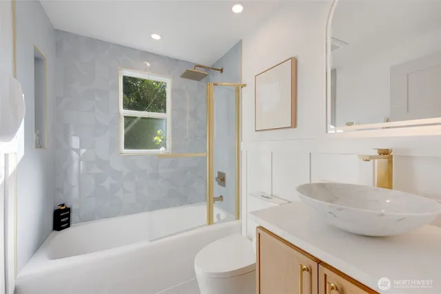 $1,575,000 | 4203 5th Avenue Northwest, Seattle, WA 98107