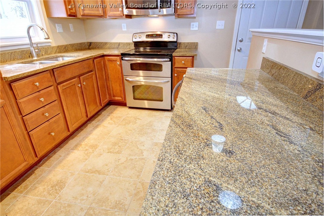 1018 Forest Road Charleston, WV 25314 - Photo 16 of 40 Gallery Image 16