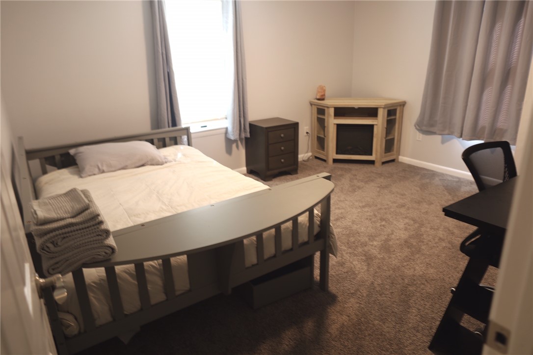 37 Norfolk Road Warwick, RI 02886 - Photo 7 of 15