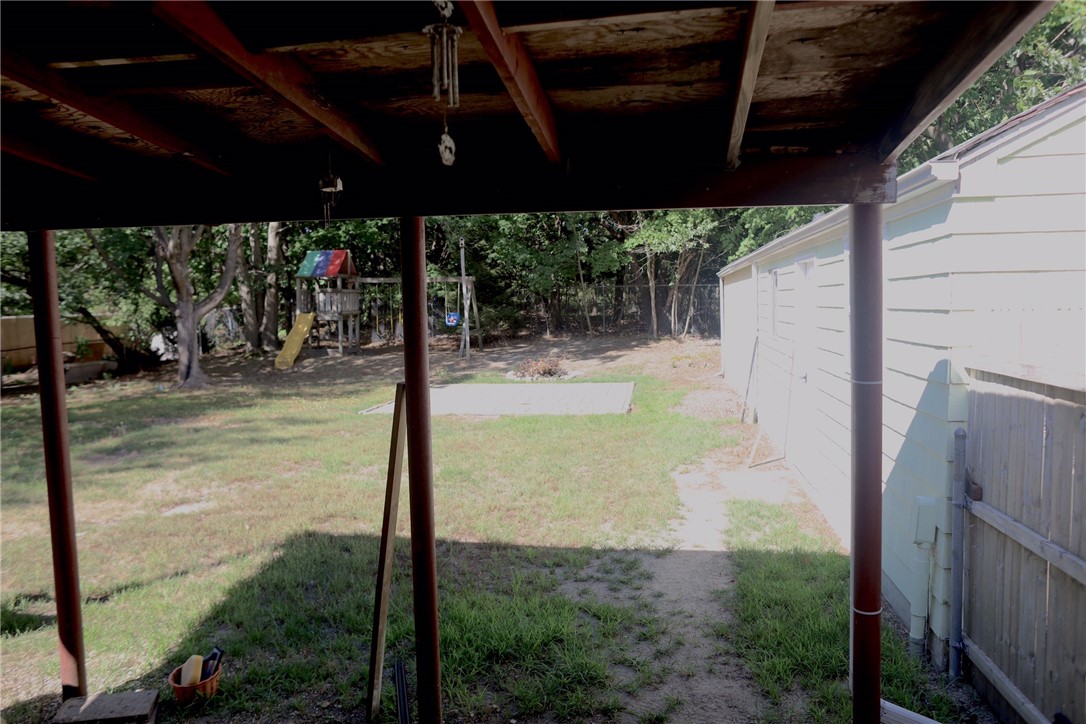 37 Norfolk Road Warwick, RI 02886 - Photo 10 of 15