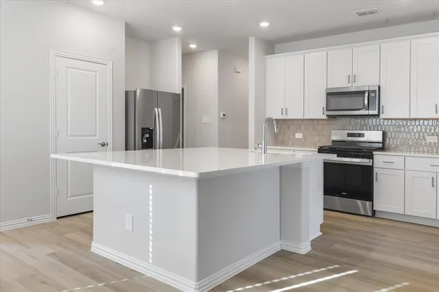 $1,995 | 5713 Chasewood Drive, McKinney, TX 75071