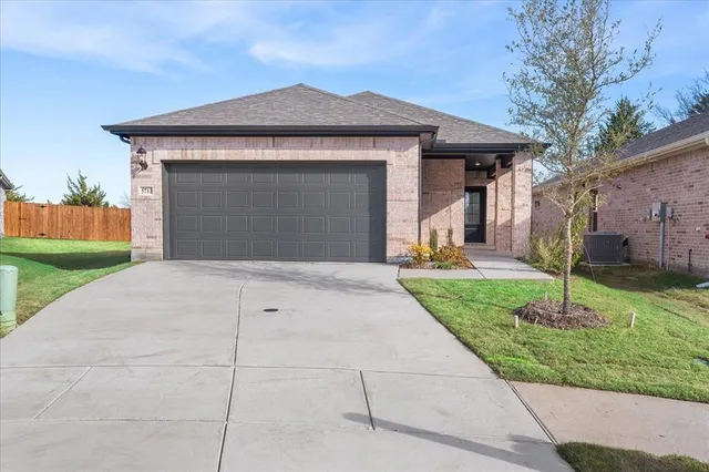 $1,995 | 5713 Chasewood Drive, McKinney, TX 75071