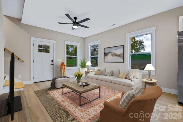 $434,900 | 337 Garren Creek Road, Fairview, NC 28730