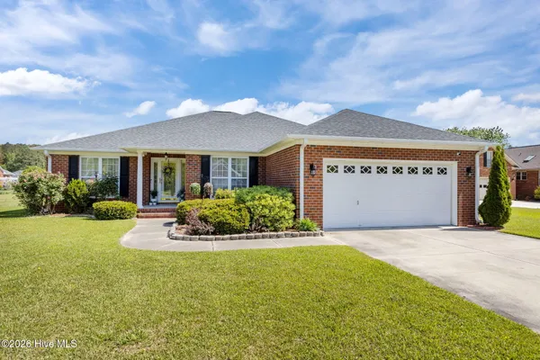 $385,000 | 129 Hidden Pond Drive, New Bern, NC 28562