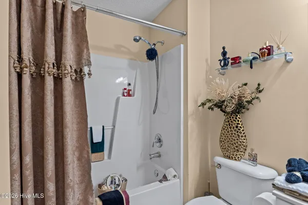 $385,000 | 129 Hidden Pond Drive, New Bern, NC 28562