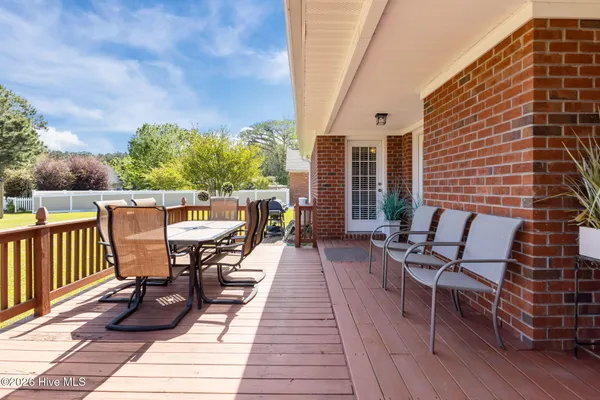 $385,000 | 129 Hidden Pond Drive, New Bern, NC 28562