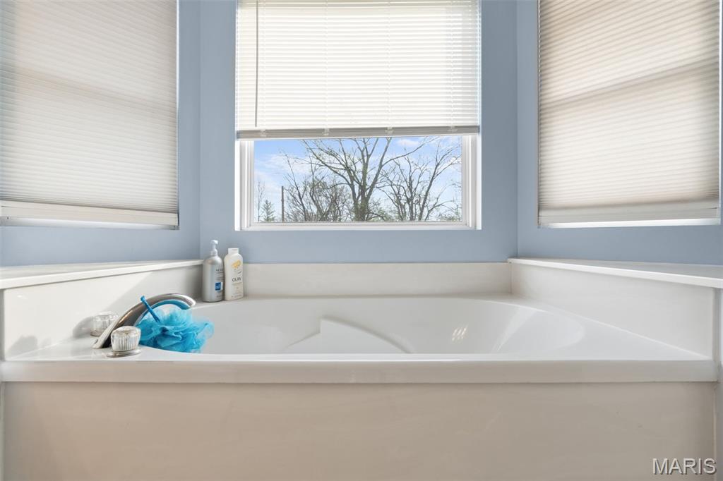 2609 Nike Base Road Catawissa, MO 63015 - Photo 13 of 36