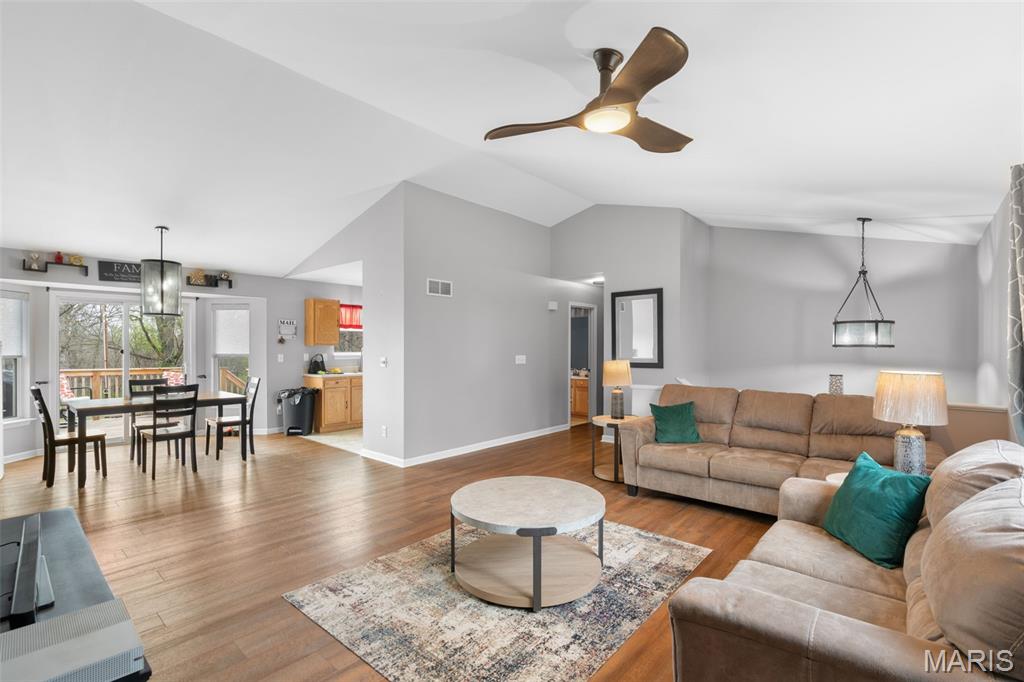 2609 Nike Base Road Catawissa, MO 63015 - Photo 3 of 36