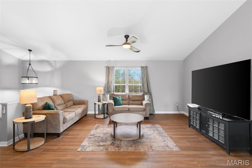 2609 Nike Base Road Catawissa, MO 63015 - Photo 8 of 36