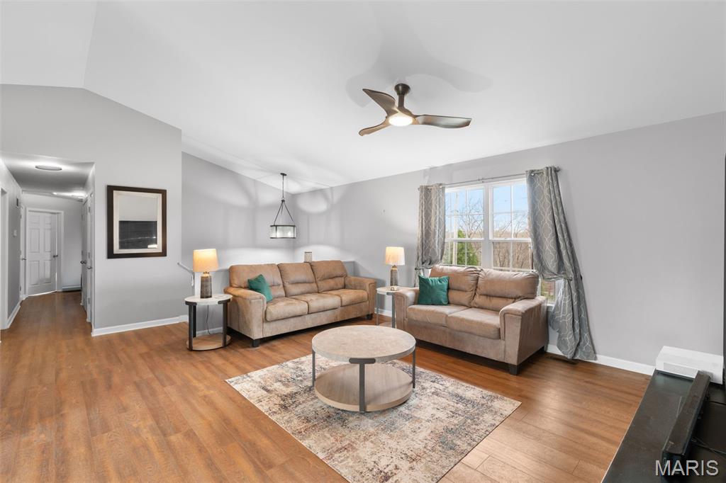 2609 Nike Base Road Catawissa, MO 63015 - Photo 9 of 36