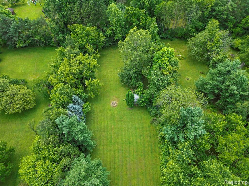 1325 Ruby Avenue Rochester Hills, MI 48309 - Photo 30 of 34