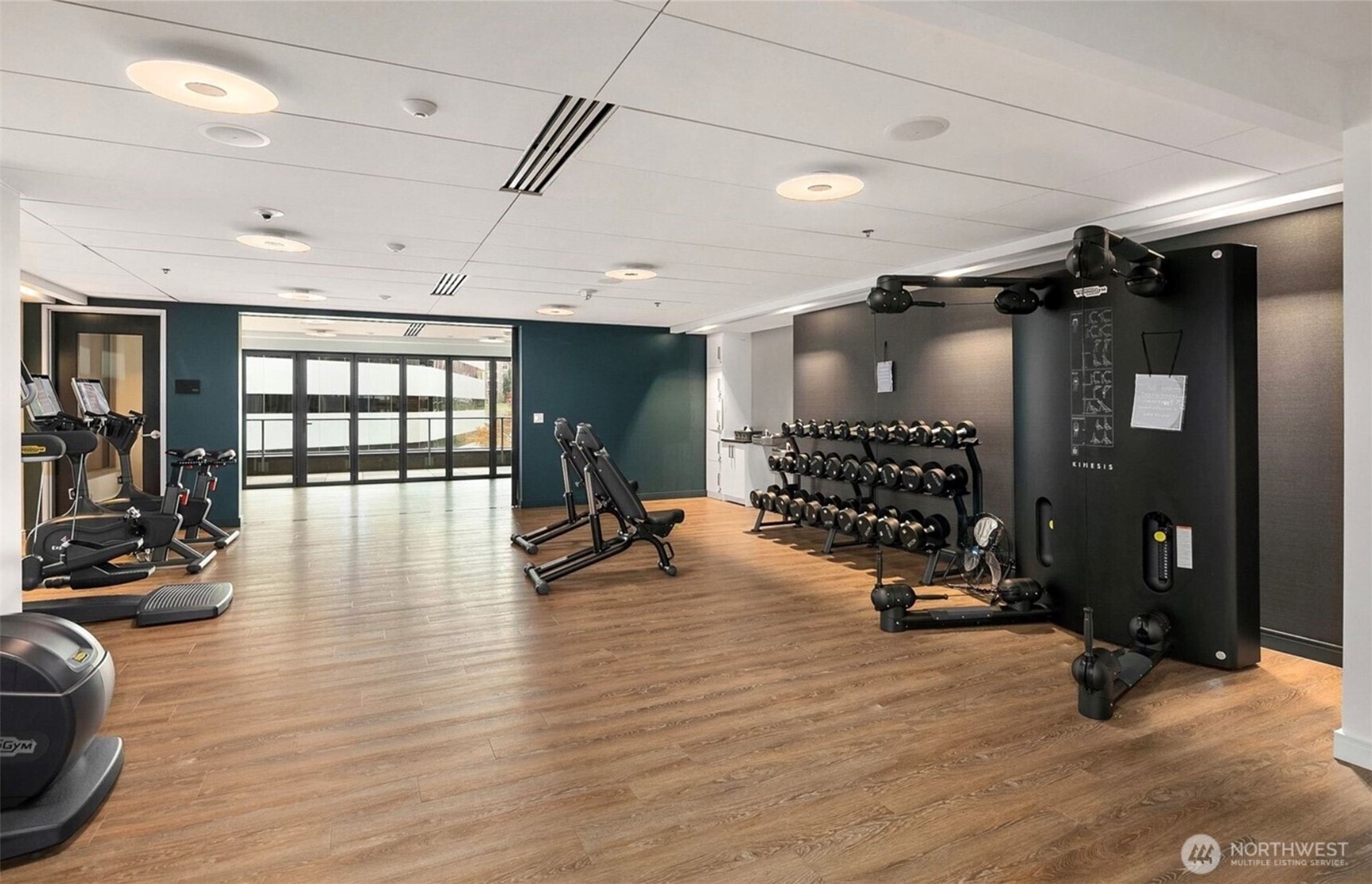 1808 Minor Avenue, Unit 912 Seattle, WA 98101 - Photo 26 of 39 a view of a room with gym equipment