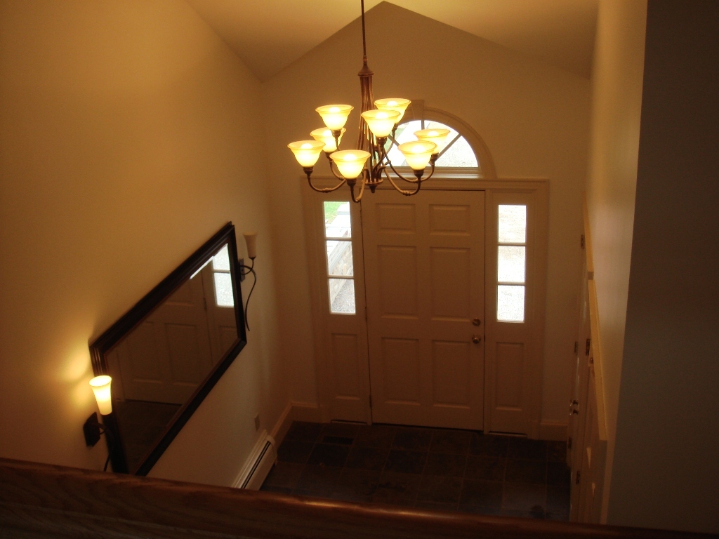 67 Ide Road Williamstown, MA 01267 - Photo 20 of 24 Overlooking foyer 2