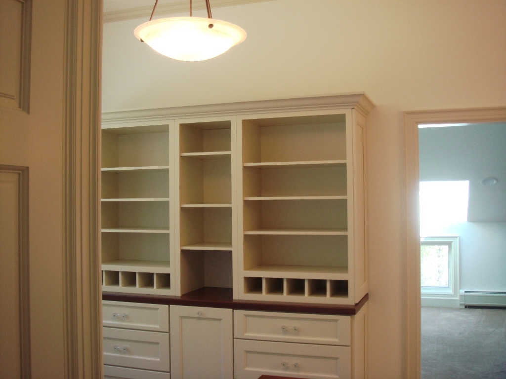 67 Ide Road Williamstown, MA 01267 - Photo 7 of 24 Master bedroom built-ins