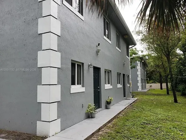 $2,800 | 14004 Northeast 2nd Avenue, Unit 14004, Miami, FL 33161