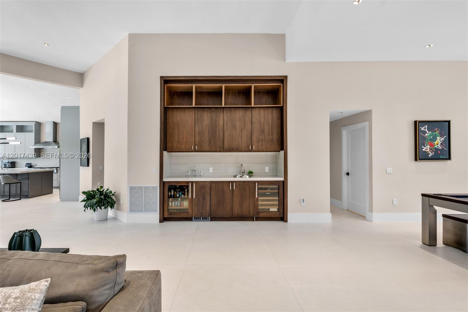 10040 Southwest 124th Street Miami, FL 33176 - Photo 11 of 40