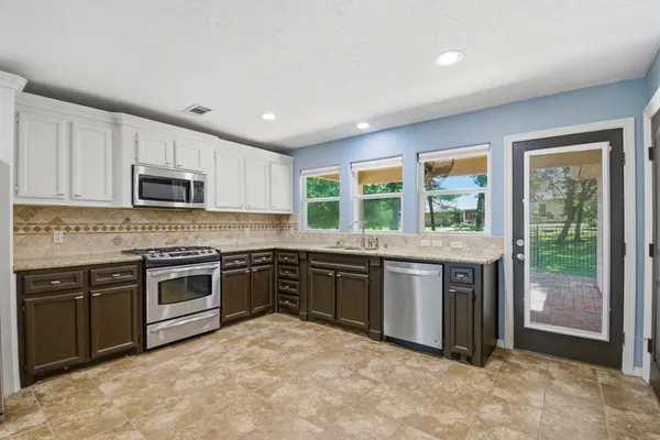 $225,000 | 13102 Sirius Court, Willis, TX 77318