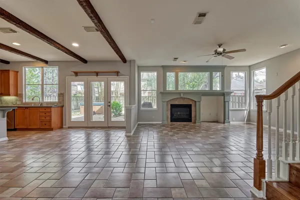 $595,000 | 30 Fortuneberry Place, The Woodlands, TX 77382