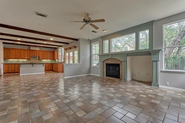 $595,000 | 30 Fortuneberry Place, The Woodlands, TX 77382