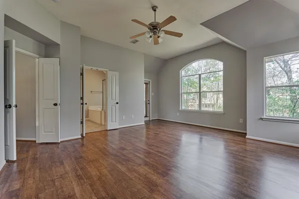 $595,000 | 30 Fortuneberry Place, The Woodlands, TX 77382