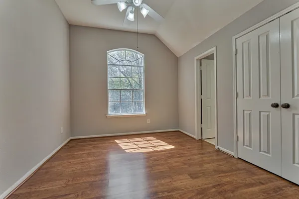 $595,000 | 30 Fortuneberry Place, The Woodlands, TX 77382