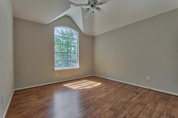 $595,000 | 30 Fortuneberry Place, The Woodlands, TX 77382