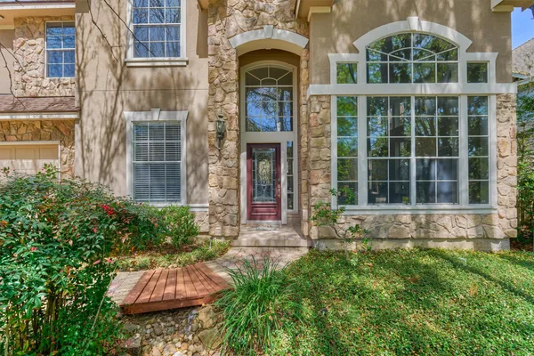 $595,000 | 30 Fortuneberry Place, The Woodlands, TX 77382