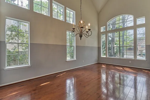 $595,000 | 30 Fortuneberry Place, The Woodlands, TX 77382