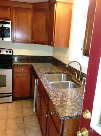 81 Anawan Street Rehoboth, MA 02769 - Photo 7 of 13 Gallery Image 7