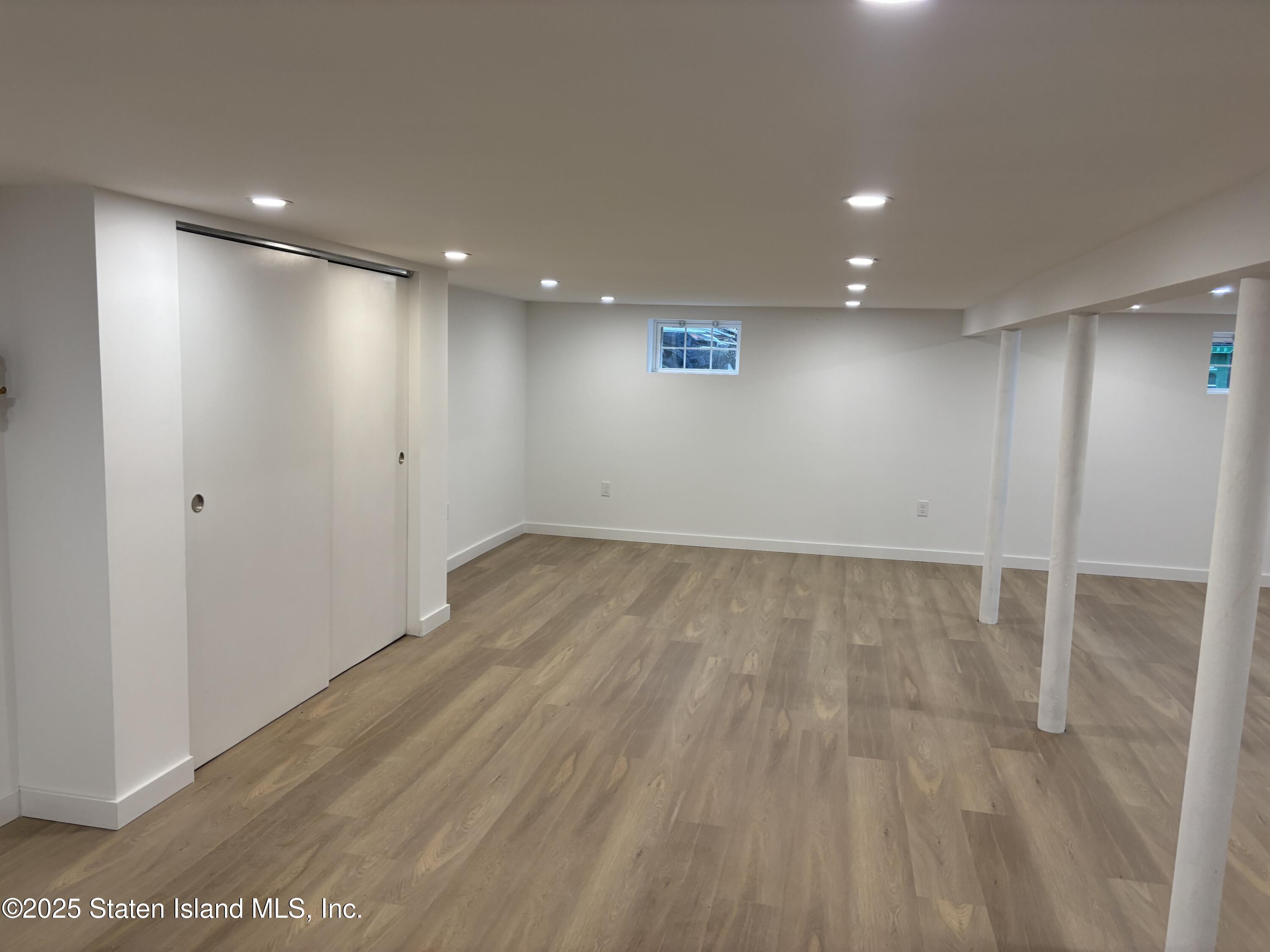 677 Bement Avenue Staten Island, NY 10310 - Photo 27 of 37 IMG_7116