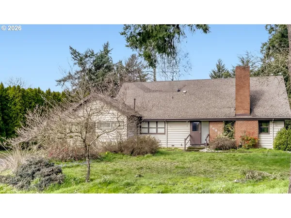 $399,900 | 16659 Southeast Powell Boulevard, Portland, OR 97236