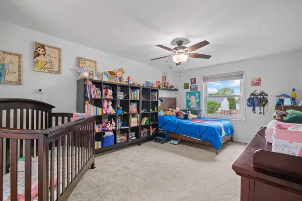$385,000 | 2250 Bannister Lane, Aurora, IL 60504