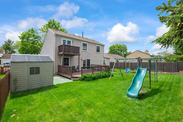 $385,000 | 2250 Bannister Lane, Aurora, IL 60504