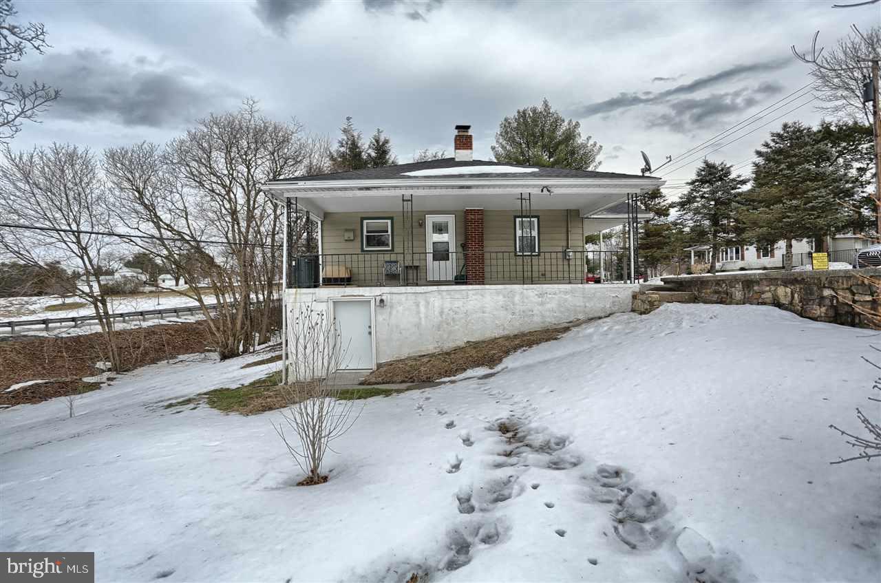 6 Roseglen Road Duncannon, PA 17020 - Photo 3 of 17 Gallery Image 3