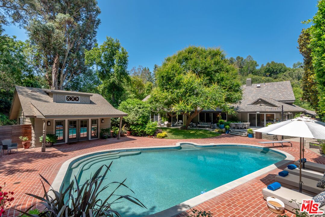 15946 Woodvale Road Los Angeles, CA 91436 - Photo 41 of 49 Gallery Image 41