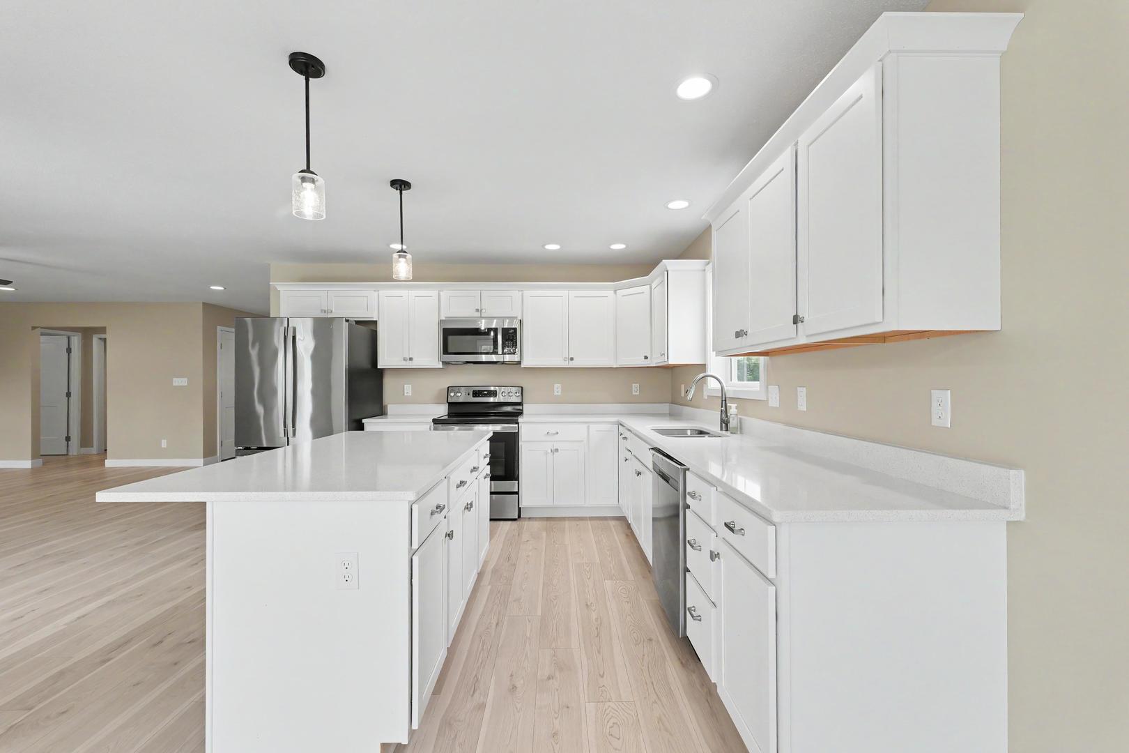 707 North Abbey Road Urbana, IL 61802 - Photo 9 of 31