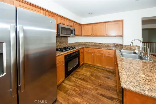 $3,595 | 27007 Edgewater Lnr, Valencia, CA 91355