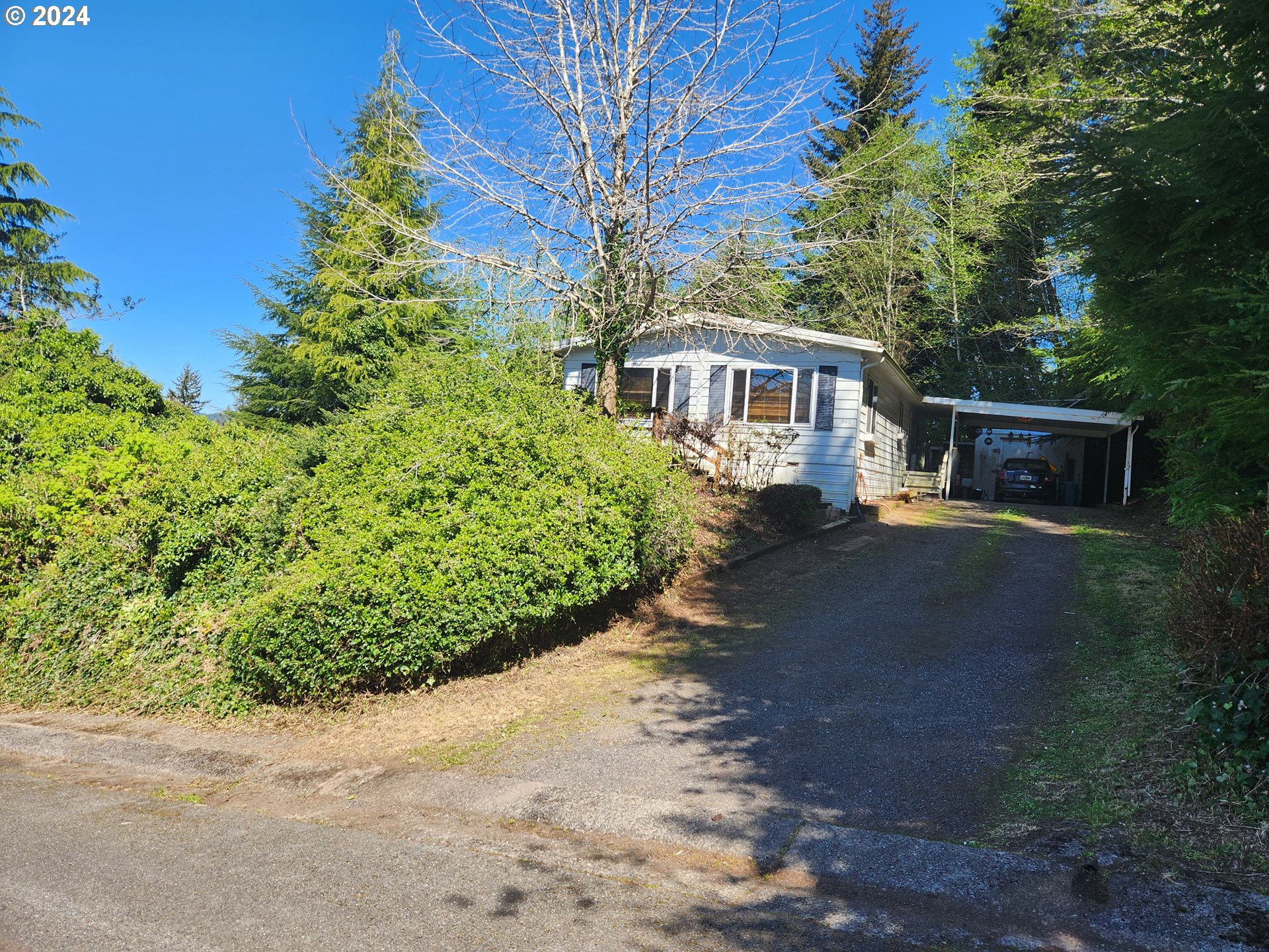 888 Vista Court Reedsport, OR 97467 - Photo 1 of 24 Gallery Image 1