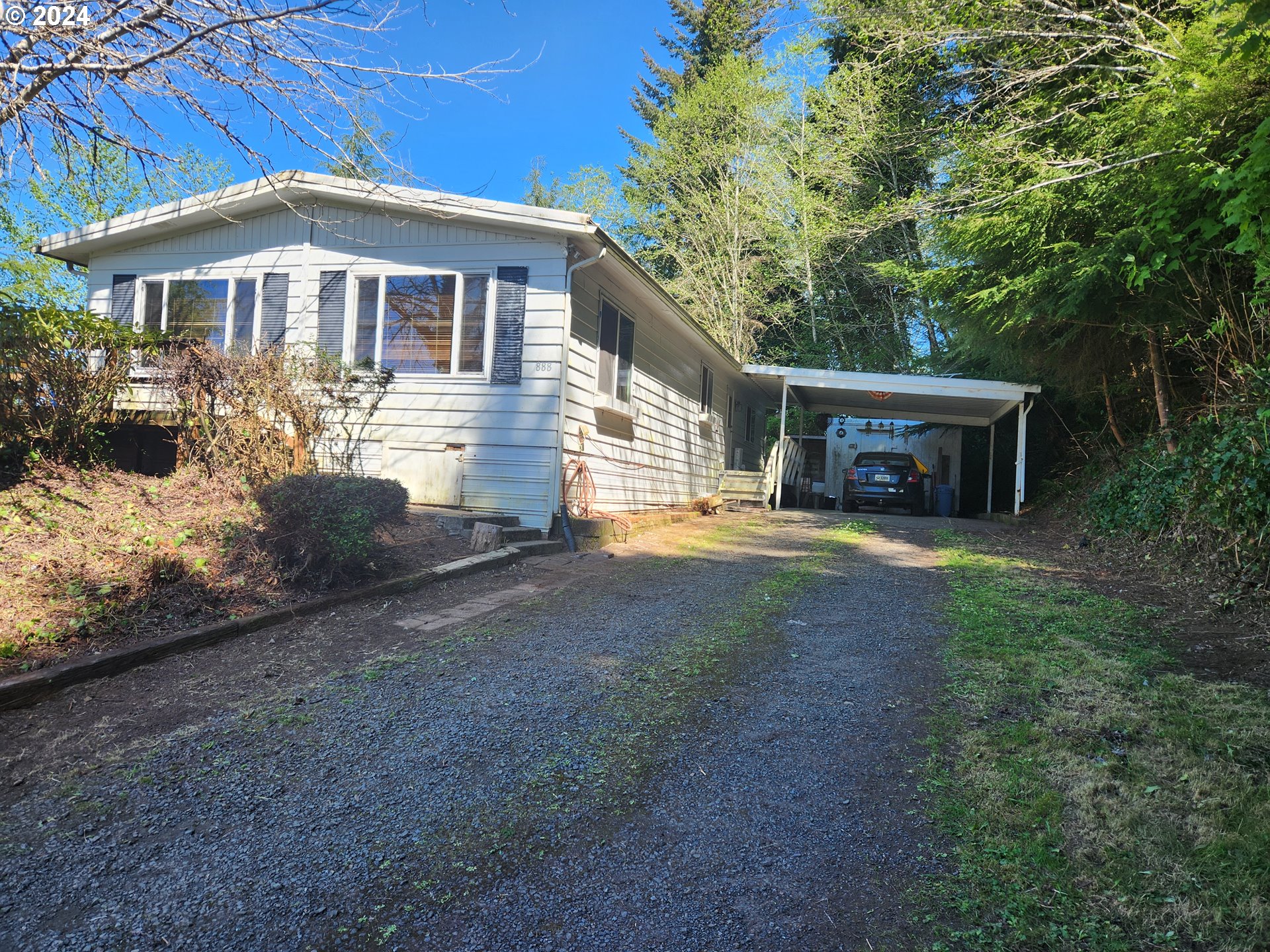 888 Vista Court Reedsport, OR 97467 - Photo 2 of 24 Gallery Image 2