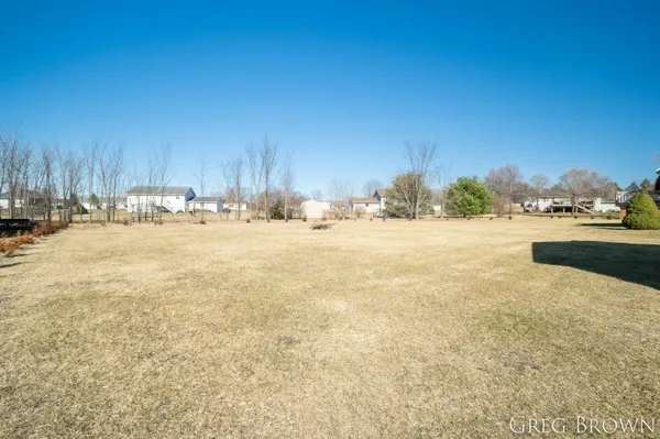 $339,900 | 12515 Fargo Street Northeast, Gowen, MI 49326