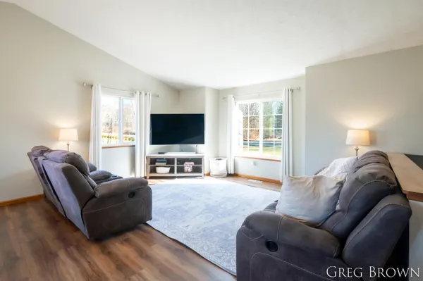 $339,900 | 12515 Fargo Street Northeast, Gowen, MI 49326