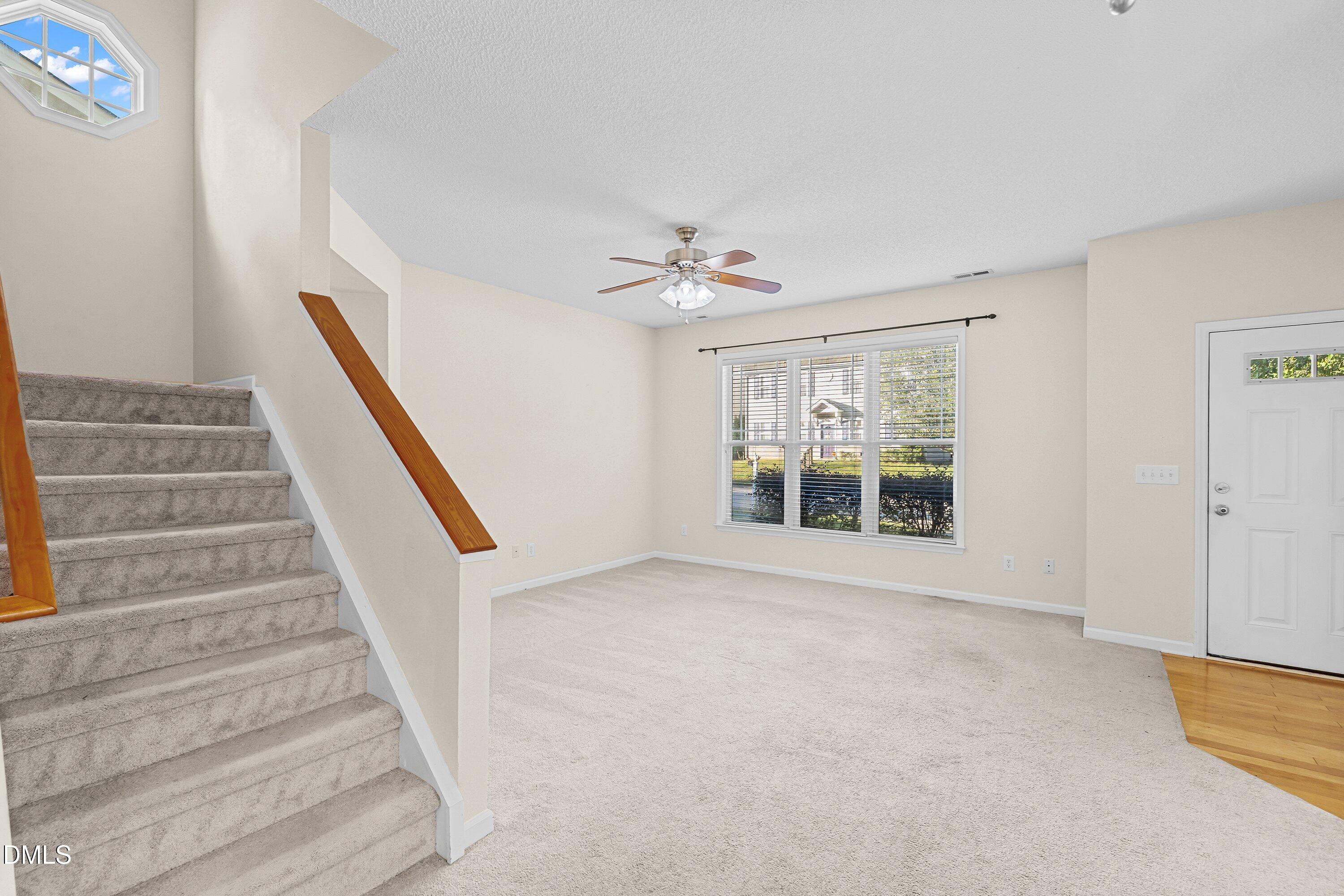 10821 Farmville Road Raleigh, NC 27614 - Photo 10 of 37 14-10821 Farmville _4688