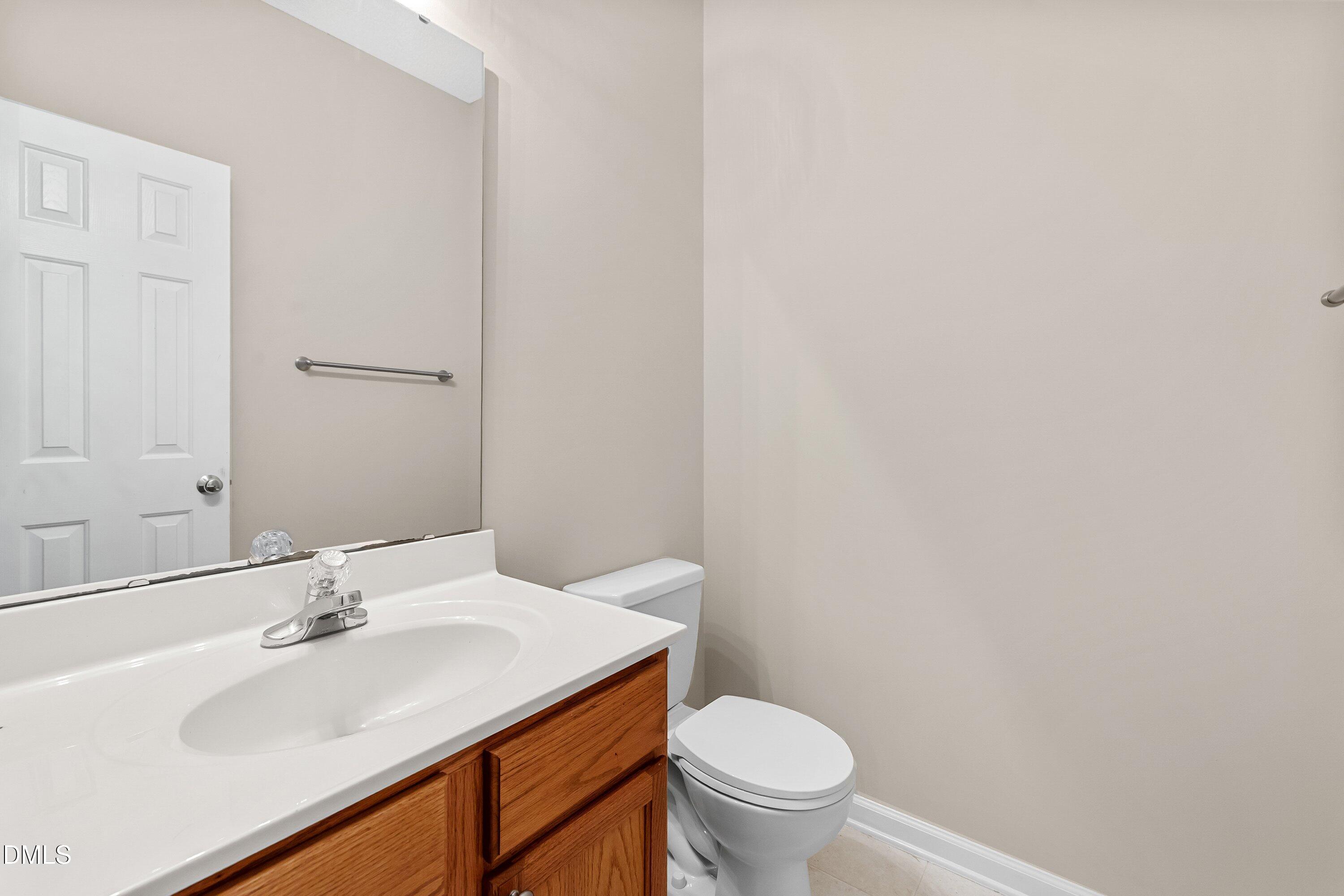 10821 Farmville Road Raleigh, NC 27614 - Photo 15 of 37 22-10821 Farmville _4767