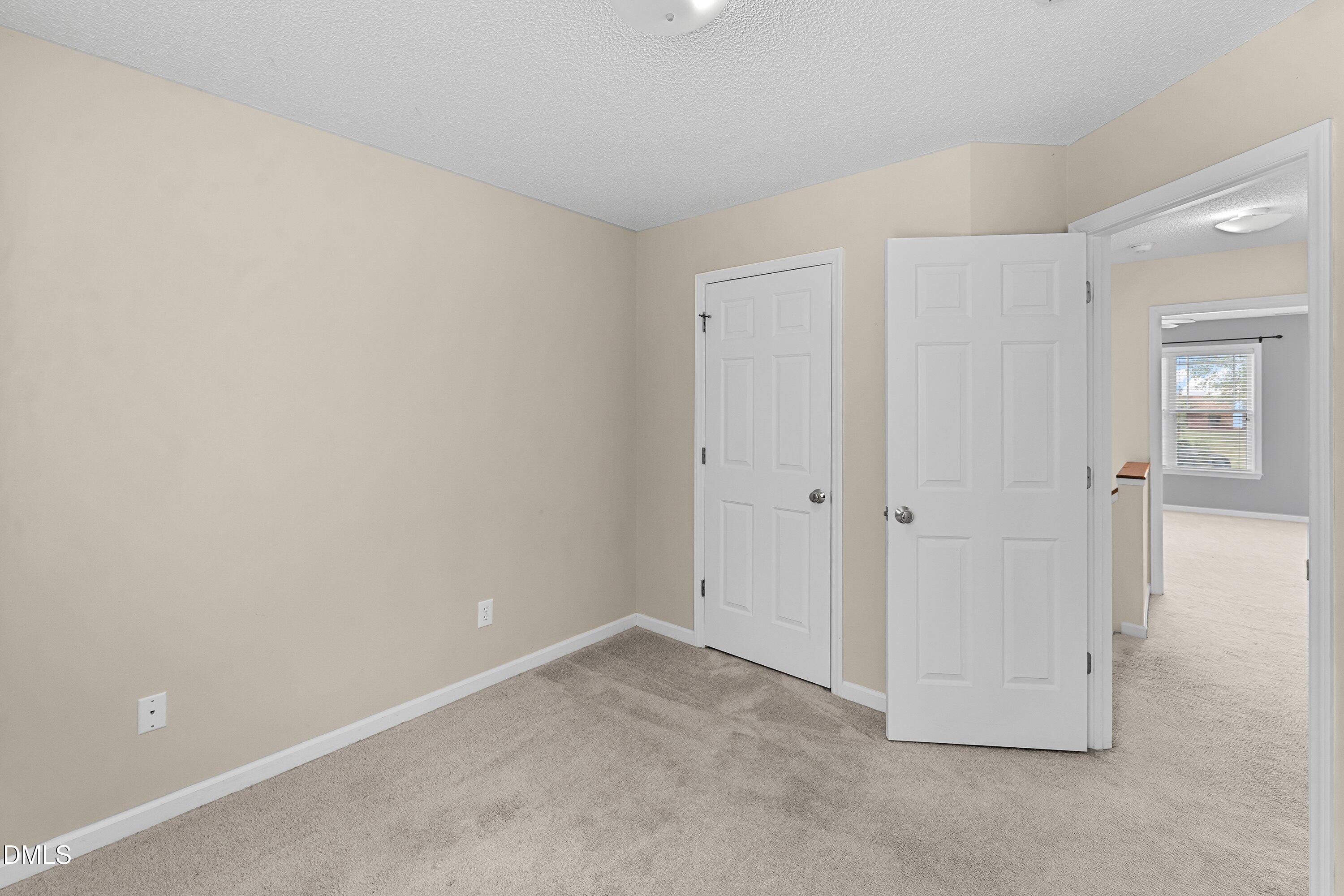 10821 Farmville Road Raleigh, NC 27614 - Photo 24 of 37 31-10821 Farmville _4657