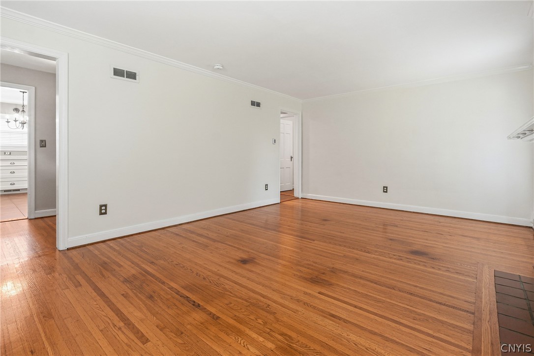2 Allen Road New Hartford, NY 13501 - Photo 11 of 50