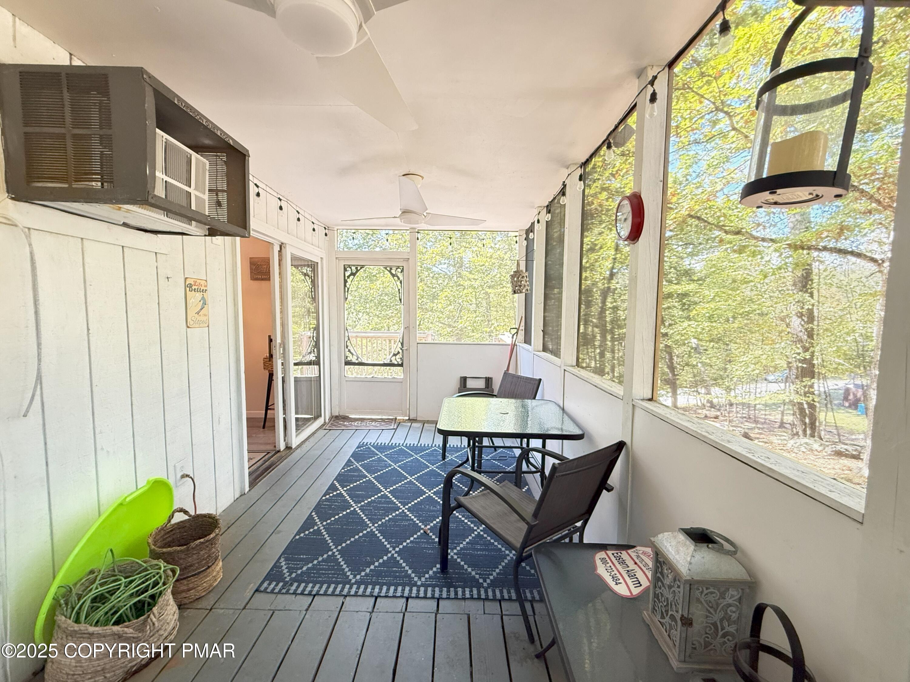 1026 Hampstead Road Bushkill, PA 18324 - Photo 34 of 61 28