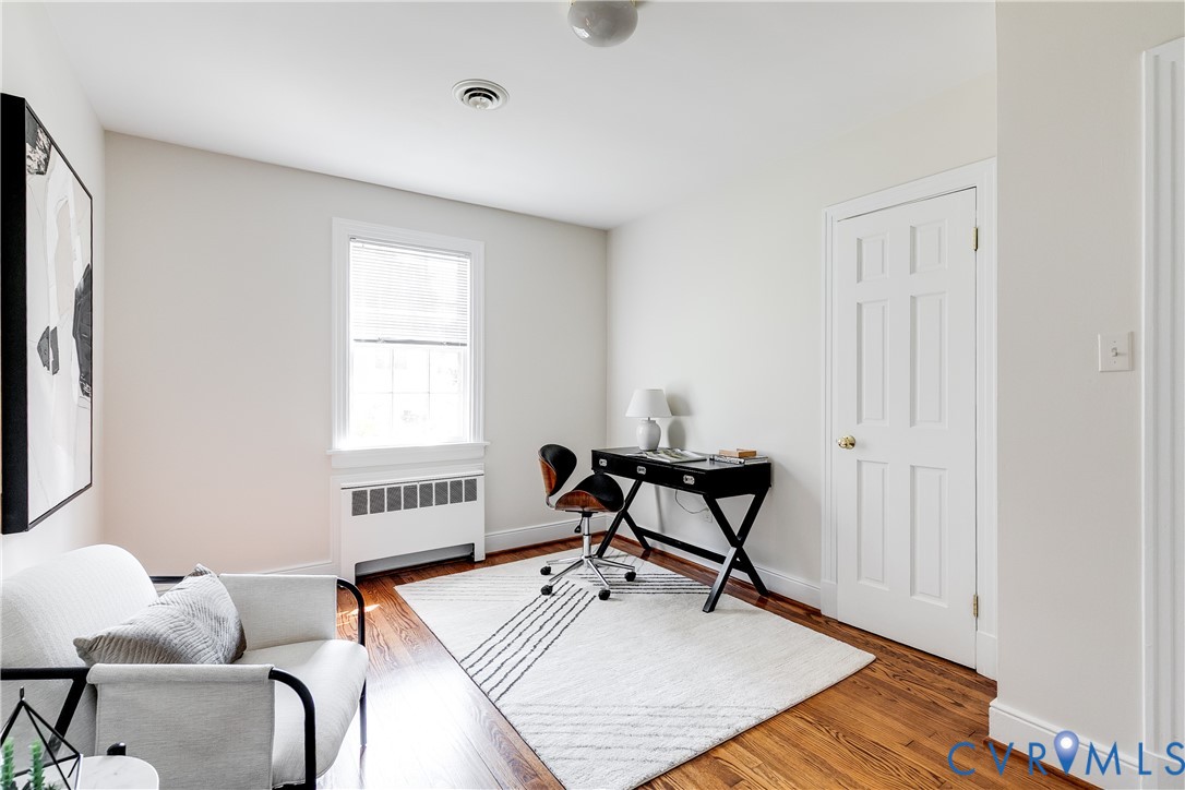 609 Baldwin Road Henrico, VA 23229 - Photo 36 of 50 a work room with furniture and windows