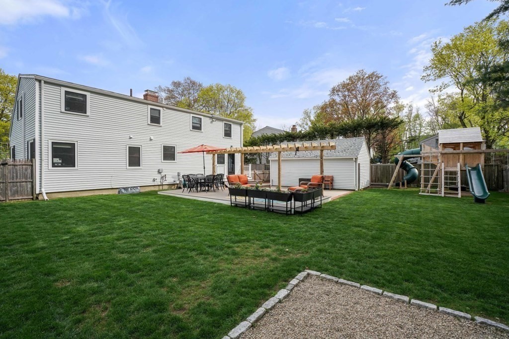 10 Ellery Road Waltham, MA 02453 - Photo 22 of 24 Gallery Image 22