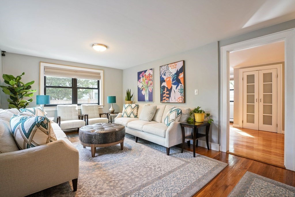 10 Ellery Road Waltham, MA 02453 - Photo 5 of 24 Gallery Image 5